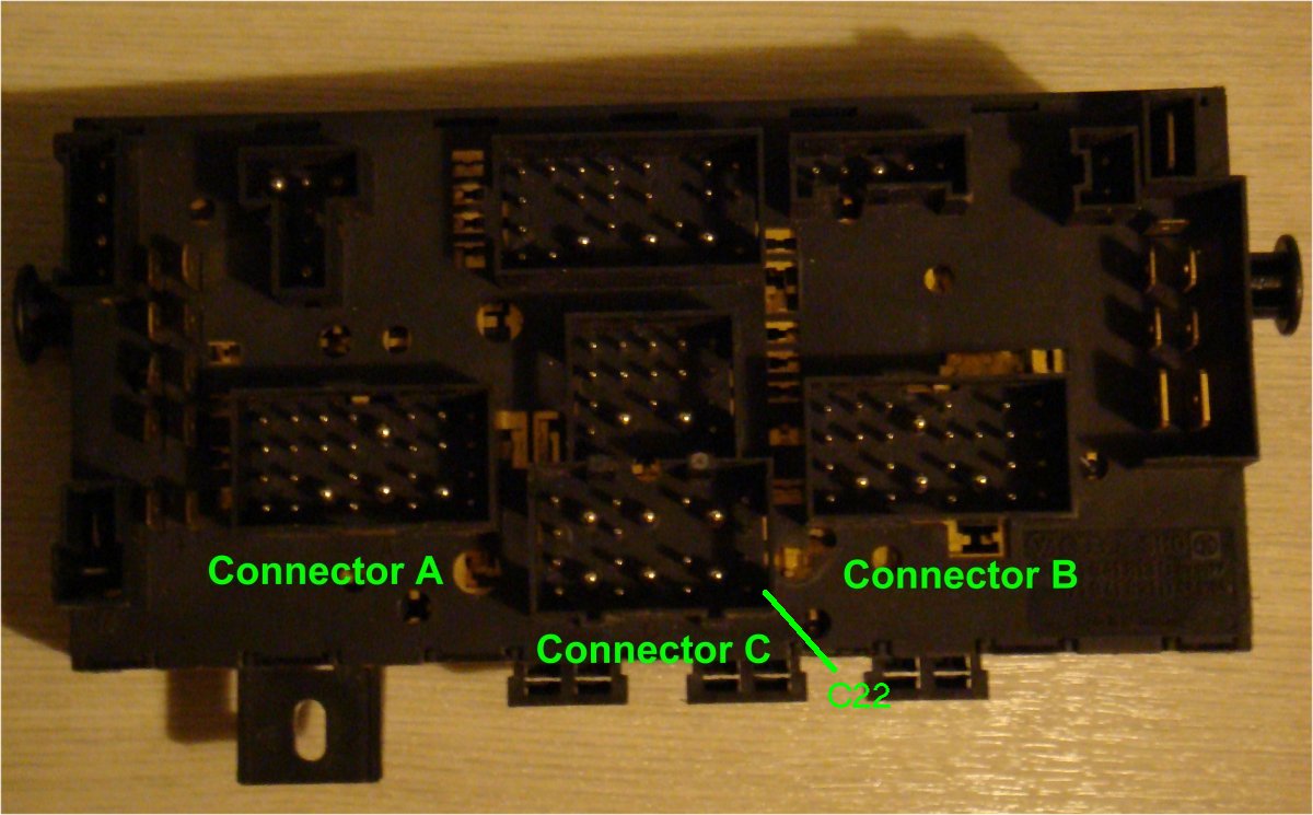 Fusebox rear view.jpg