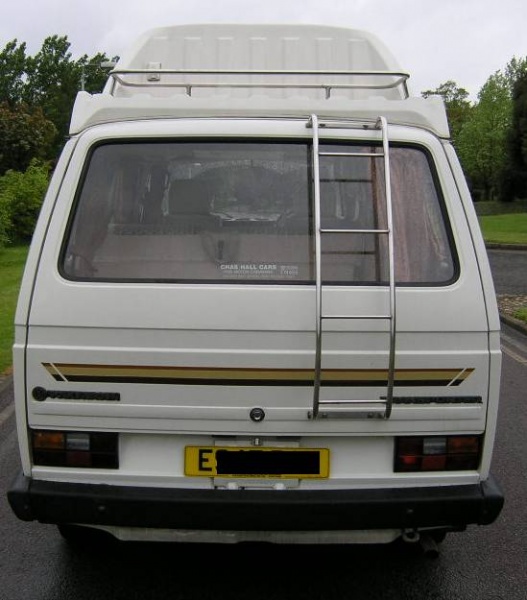 File:Campers-prices-karisma-4642729815-3.jpg