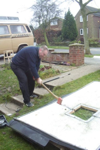 File:Classic-photos-guz-axe.jpg