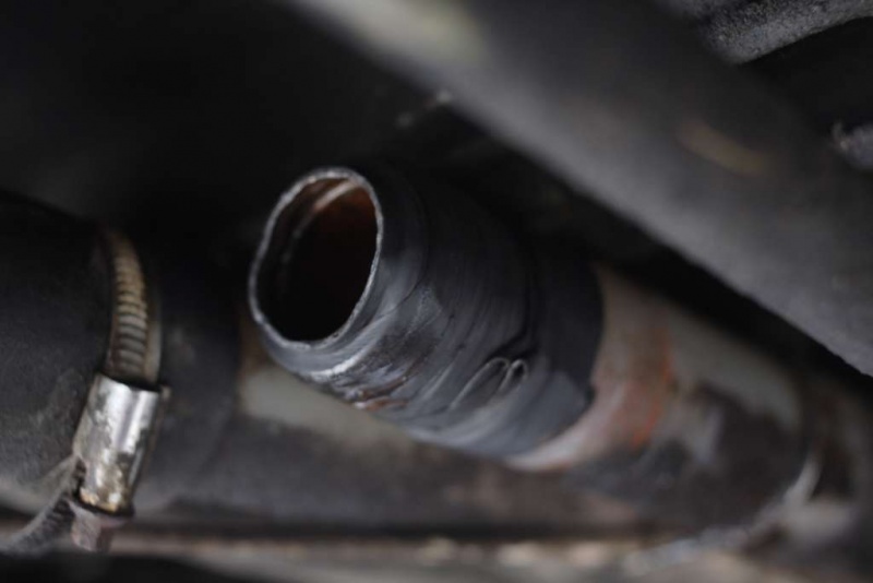 File:Coolant-pipe-repair-front2.jpg