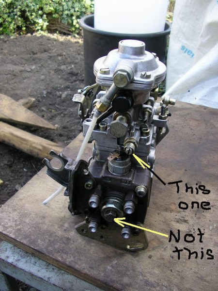 File:Disel Pump Back 01.jpg