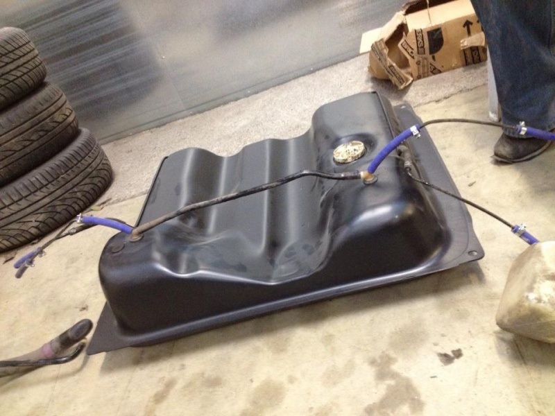 File:Fueltank 2WD 01.jpg