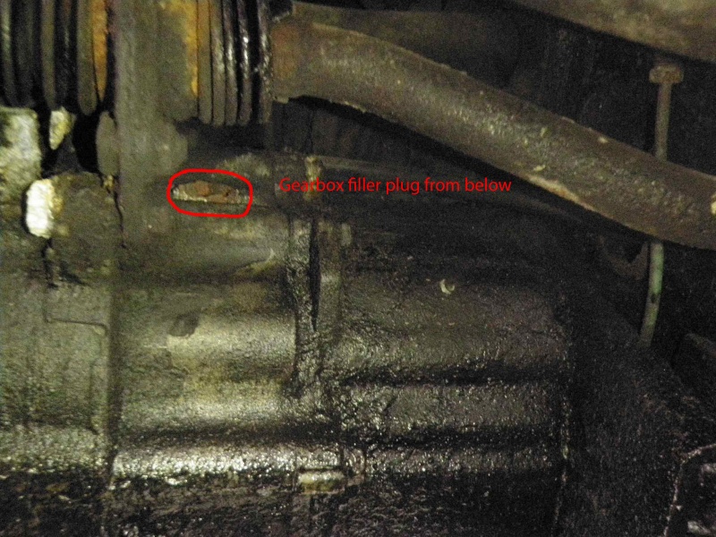 File:Gearbox-oilchange1.jpg
