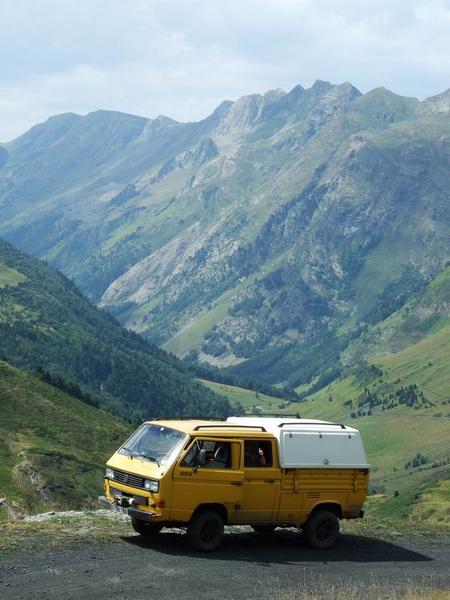File:Yellow Syncro.jpg